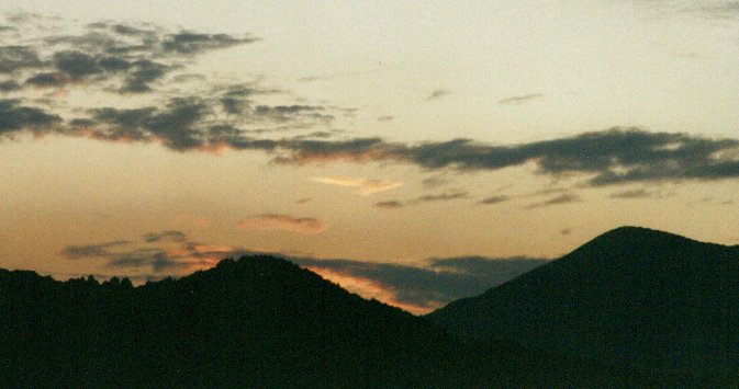 ariake sunset.jpg, 45741 bytes, 10/11/1999