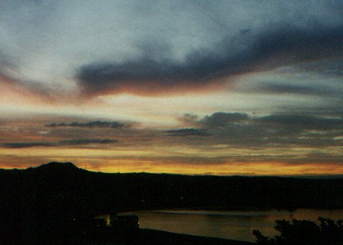 sunset at karatsu 1.jpg, 28395 bytes, 1999/09/06
